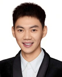冯进